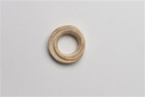 Ring (use unknown)  
 Photographer:Meidad Suchowolski
