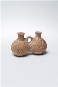 Vessel Twin 
 Photographer:Meidad Suchowolski
