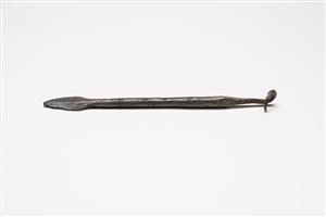 Javelin-Head Square Section 
 Photographer:Meidad Suchowolski