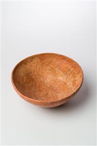 Bowl Slipped Red 
 Photographer:Meidad Suchowolski