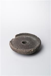 Potter's Wheel Bedstone
Photographer:Meidad Suchowolski