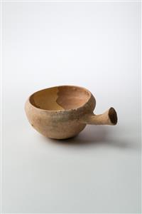 Bowl Spouted 
 Photographer:Meidad Suchowolski