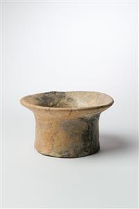 Goblet Flat Base 
 Photographer:Meidad Suchowolski