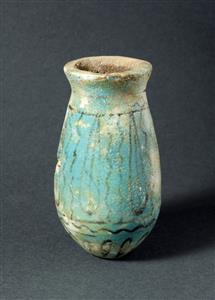 Small Bottle Egyptian 
 Photographer:Clara Amit