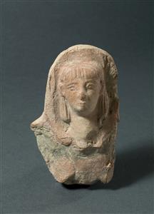 Head Figurine Female Figure  
 Photographer:Clara Amit