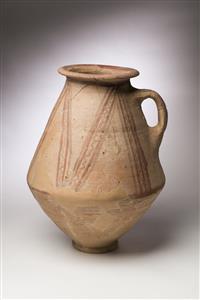 Jug Biconical
Photographer:Meidad Suchowolski