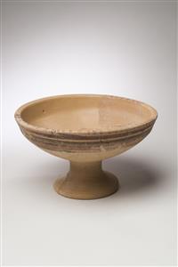Chalice Trumpet Base 
 Photographer:Meidad Suchowolski