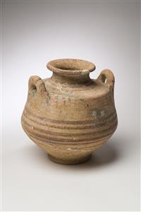 Pyxis Imitation Mycenean 
 Photographer:Meidad Suchowolski