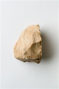 Broad Carinated Scraper on Thick Flake
Photographer:Meidad Suchowolski