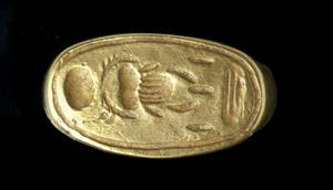 Signet Ring Inscribed 
 Photographer:Clara Amit