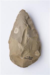 Handaxe
Photographer:Meidad Suchowolski