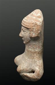 Head Pillar figurine Female Image  
 Photographer:Clara Amit