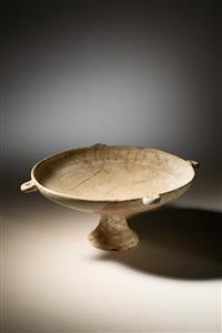 Chalice Handled 
 Photographer:Meidad Suchowolski