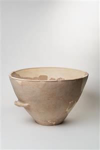 Krater Ledge Handled
Photographer:Meidad Suchowolski