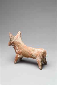 Figurine Base Ring Ware
Photographer:Meidad Suchowolski