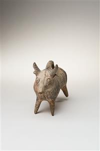 Zoomorphic Vessel Base Ring II
Photographer:Meidad Suchowolski