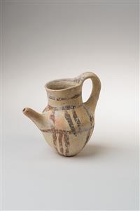 Teapot Cypriote
Photographer:Meidad Suchowolski