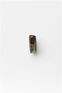 Bead  
 Photographer:Meidad Suchowolski