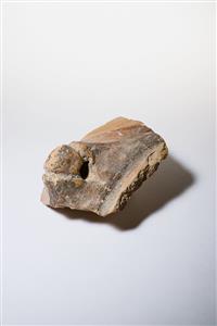 Pierced Lug Handle Jar
Photographer:Meidad Suchowolski
