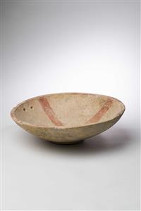 Bowl Painted 
 Photographer:Meidad Suchowolski