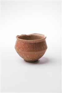 Carinated Bowl (twice) Slipped Red 
 Photographer:Meidad Suchowolski
