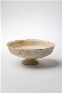 Carinated Bowl (once) Eggshell 
 Photographer:Meidad Suchowolski