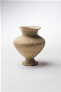 Jericho Vase  
 Photographer:Meidad Suchowolski