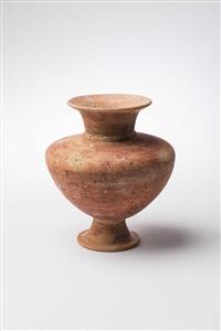 Jericho Vase Slipped Red 
 Photographer:Meidad Suchowolski