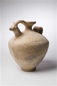 Jug Spouted 
 Photographer:Meidad Suchowolski