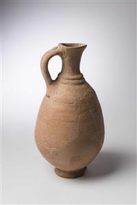 Jug Double Handled 
 Photographer:Meidad Suchowolski