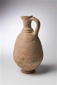Jug Double Handled 
 Photographer:Meidad Suchowolski