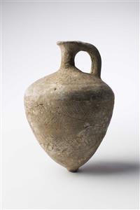 Piriform Juglet Tell el-Yahudiyah 
 Photographer:Meidad Suchowolski