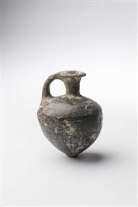Piriform Juglet  
 Photographer:Meidad Suchowolski