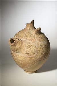 Body Beer Jug Philistine Bichrome  
 Photographer:Meidad Suchowolski