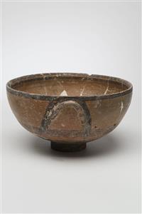 Bowl Cypro-Phoenician 
 Photographer:Meidad Suchowolski