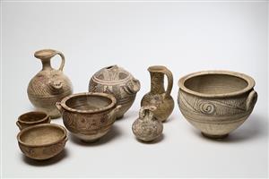 Body Beer Jug Philistine Bichrome  
 Photographer:Meidad Suchowolski