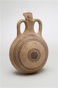 Pilgrim Flask Iron Age Bichrome
Photographer:Meidad Suchowolski