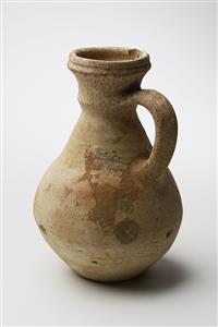 Jug  
 Photographer:Meidad Suchowolski