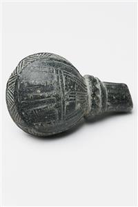 Hand Bowl Engraved 
 Photographer:Meidad Suchowolski