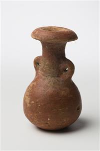 Small Jar Akhziv Ware 
 Photographer:Meidad Suchowolski