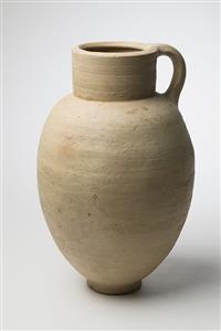 Jug Phoenician 
 Photographer:Meidad Suchowolski