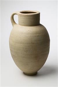 Jug Phoenician 
 Photographer:Meidad Suchowolski