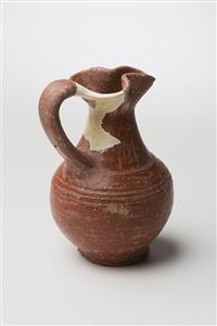 Jug Pinched Spout
Photographer:Meidad Suchowolski