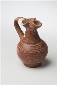 Jug Pinched Spout
Photographer:Meidad Suchowolski