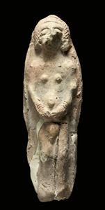 Figurine Female Figure 
 Photographer:Clara Amit
