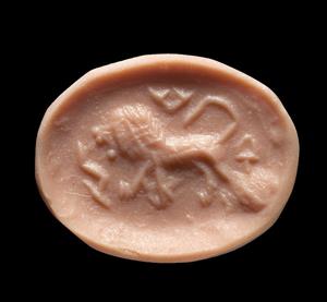 Stamp Seal Zoomorphic 
 Photographer:Clara Amit