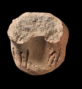 Feet Figurine Anthropomorphic
Photographer:Yolovitch Yael