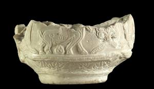 Object Decorated in Relief
Photographer:Clara Amit