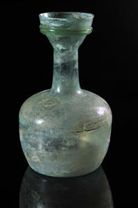 Bottle  
 Photographer:Yolovitch Yael
