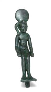Statuette Human/Semi-Divine/Divine Images
Photographer:Clara Amit